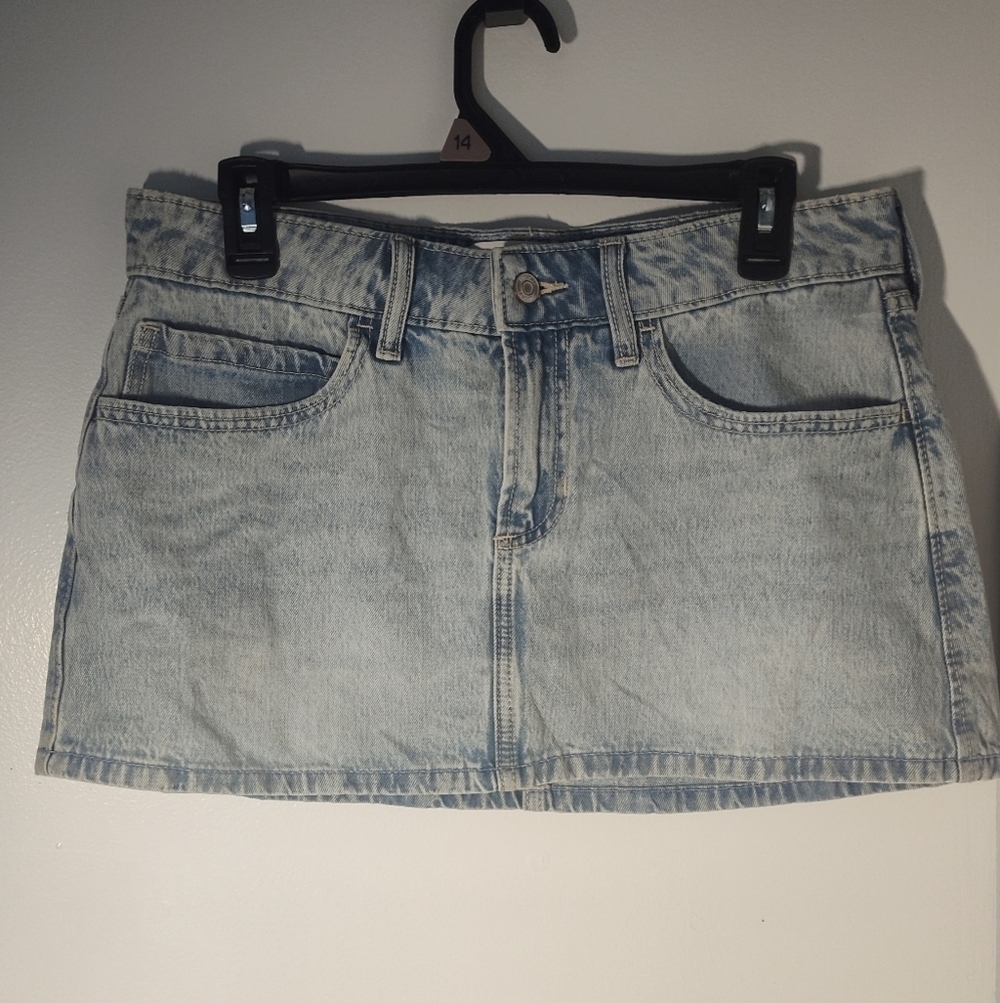 Light Blue Denim Skirt With Built In Shorts Size 28 #623